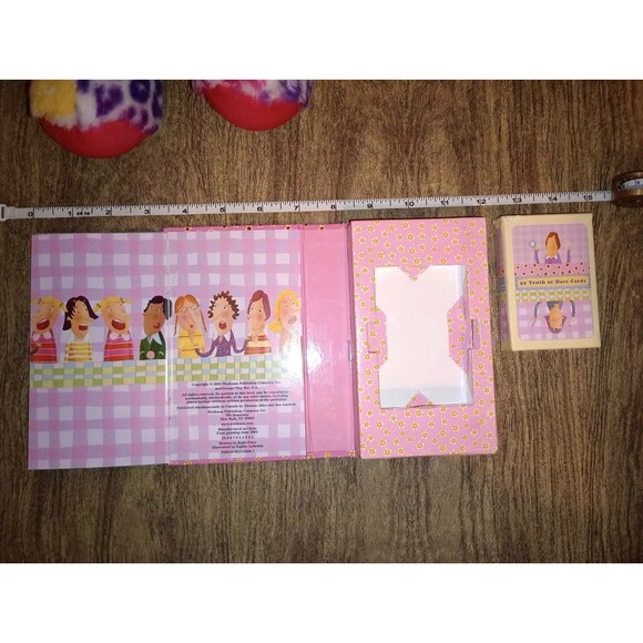 BuildaBear Y2K Sleepover Gift Set w/ Vintage Card Game, Lisa Frank Rainbow STYLE - Picture 9 of 11